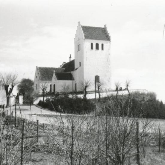 Fårevejle Kirke - ca. 1940. 