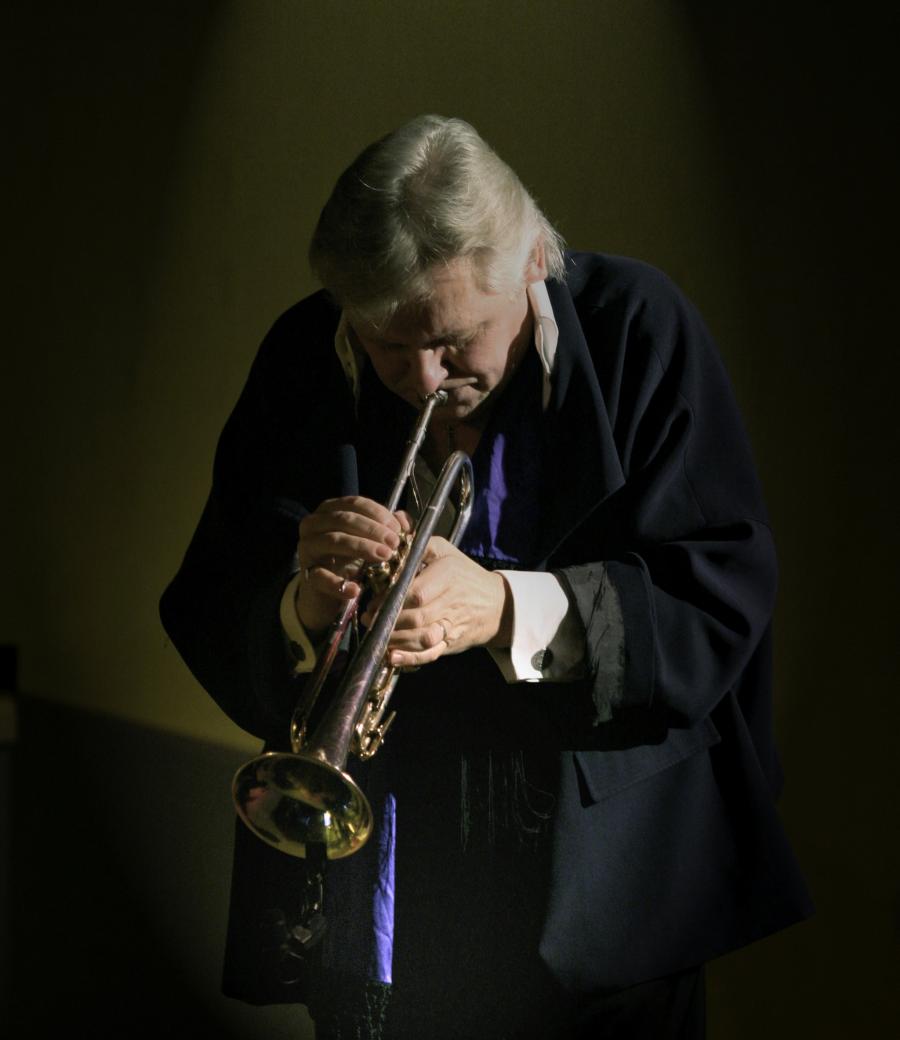 Palle Mikkelborg med trompet